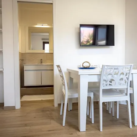 Ida's Garden Apartment *
